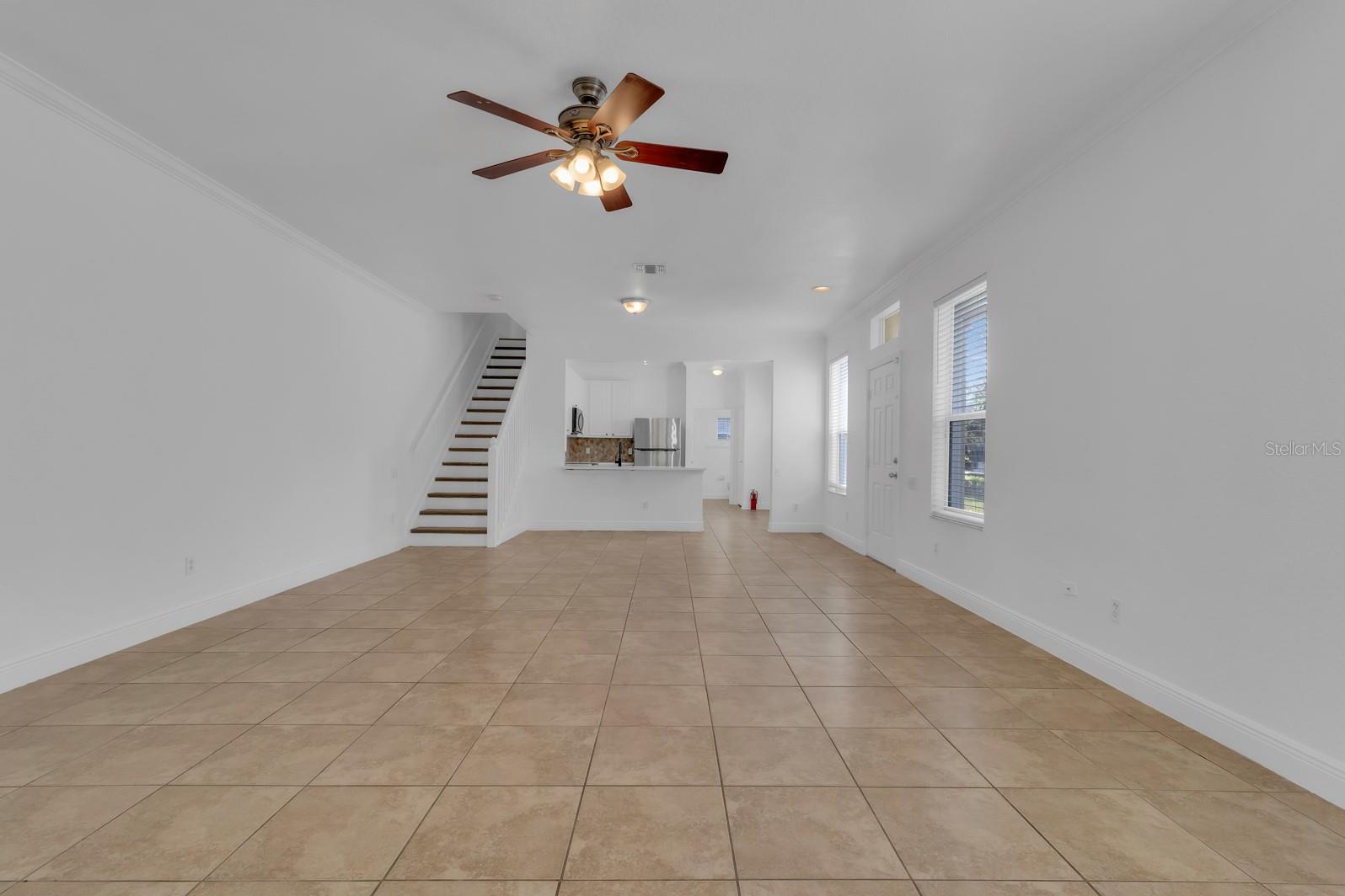 DUNWOODY COMMONS PH 2 - Residential Lease