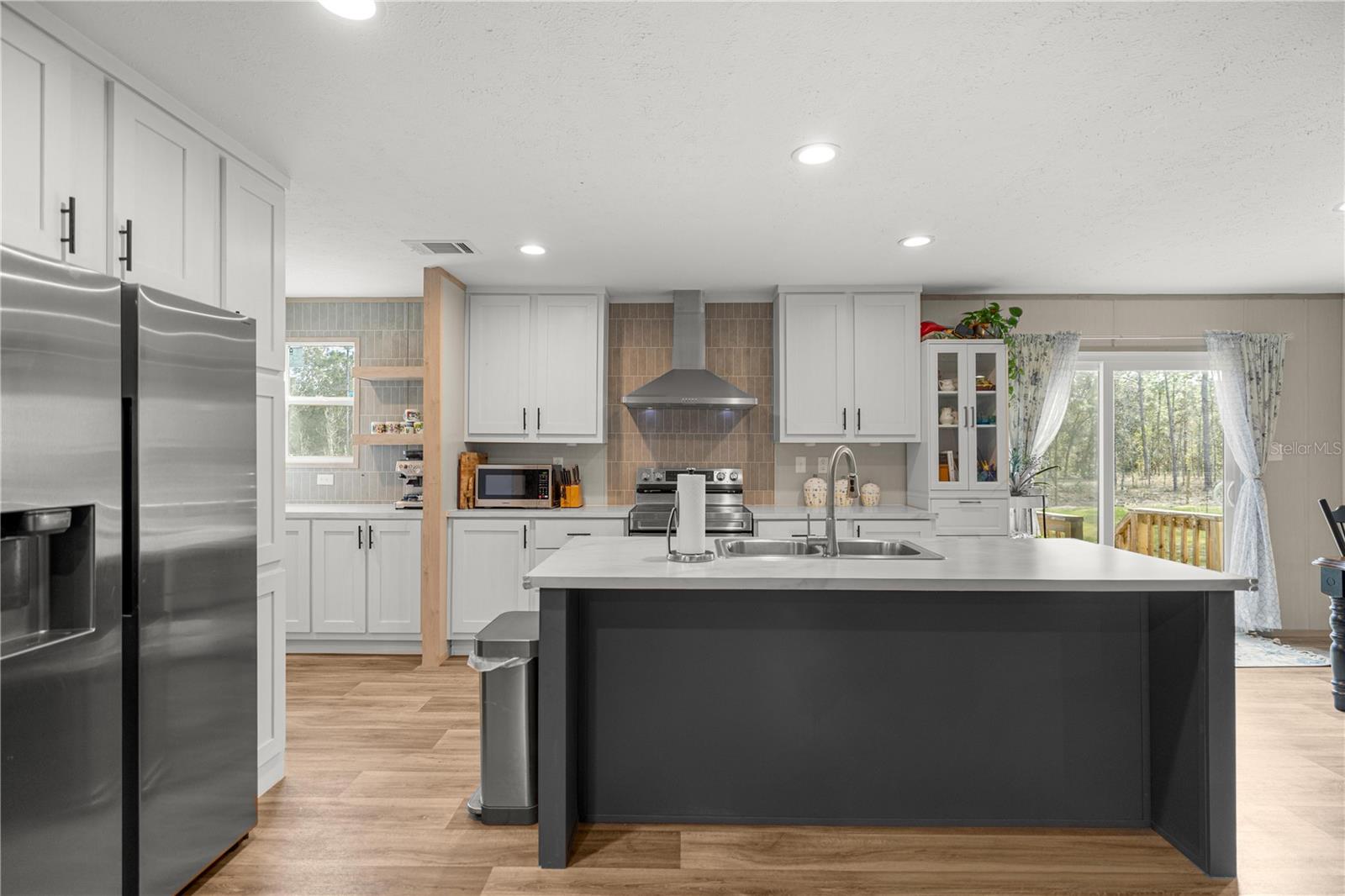 WILLISTON HIGHLANDS - Residential