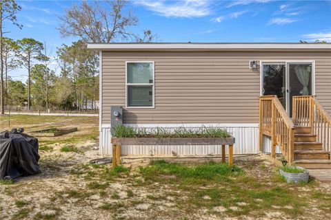 Tiny photo for 14440 SE 21st Place, Morriston, FL 32668 (MLS # OM719815)