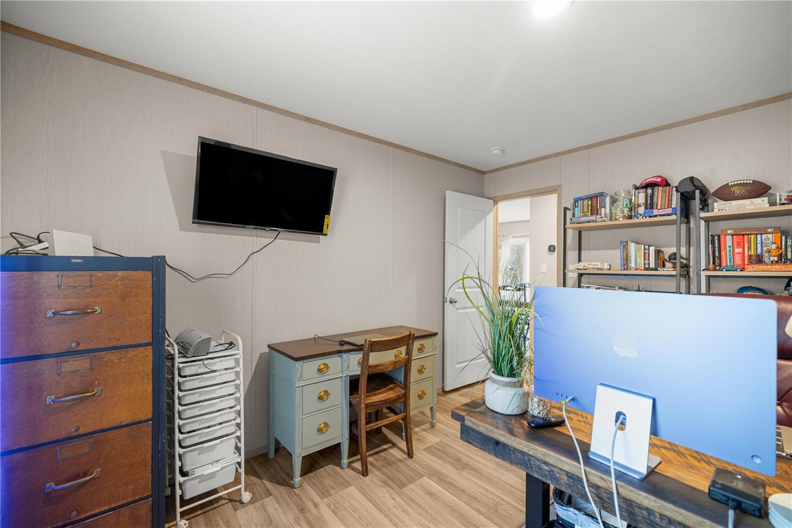 WILLISTON HIGHLANDS - Residential