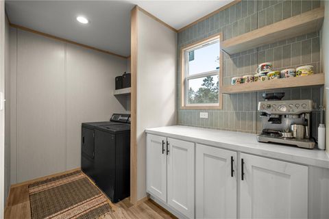 Tiny photo for 14440 SE 21st Place, Morriston, FL 32668 (MLS # OM719815)