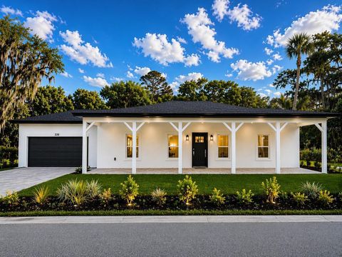Photo of 330 Kimble Avenue, Oviedo, FL 32765 (MLS # O6386495)
