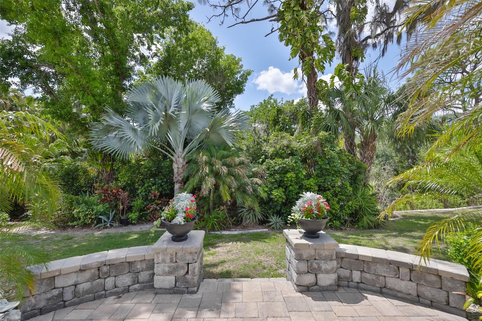 SUN CITY SOUTH AREA - Residential