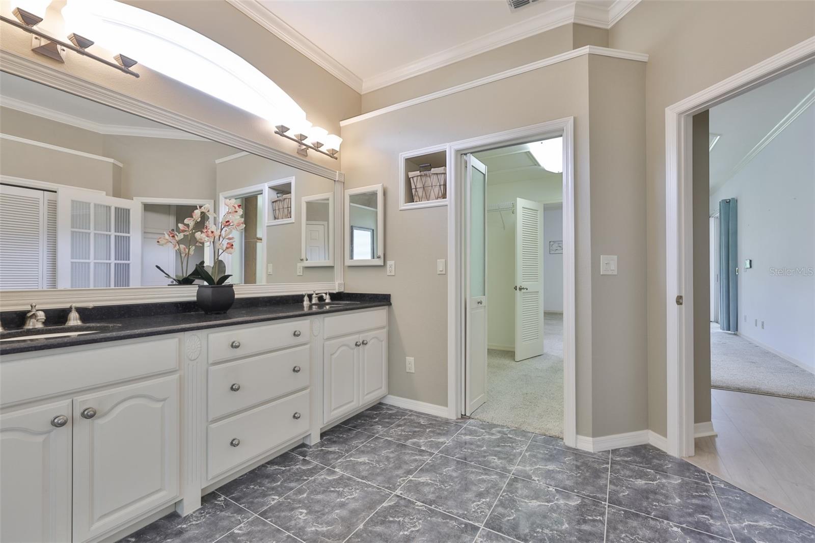 SUN CITY SOUTH AREA - Residential