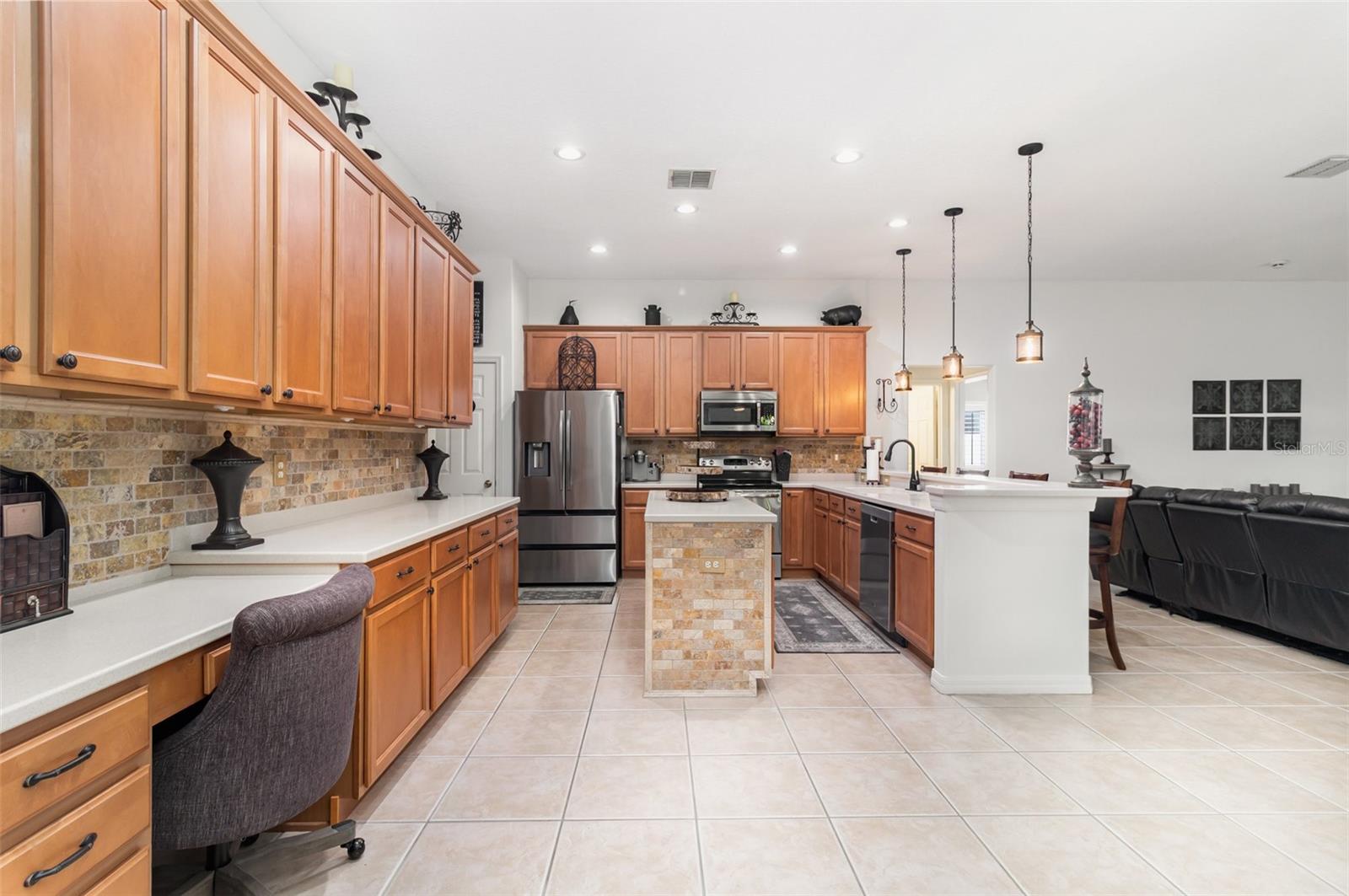 GLENMUIR 48 39 - Residential