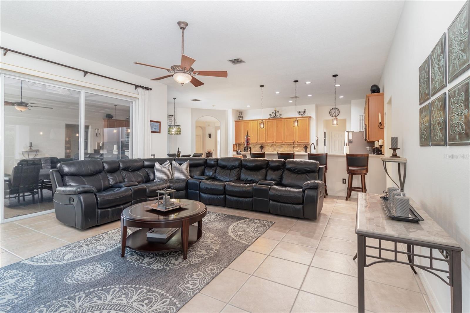 GLENMUIR 48 39 - Residential
