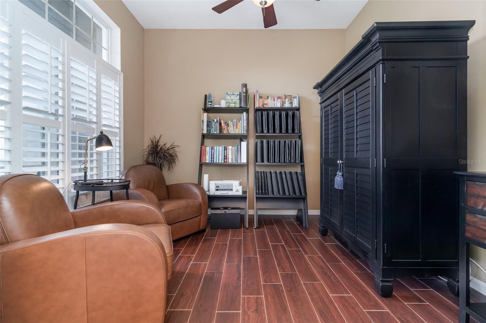 GLENMUIR 48 39 - Residential