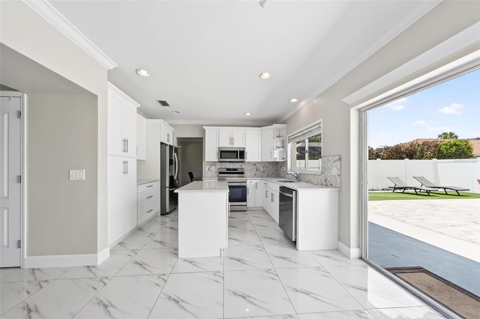 13225 HAMPTON PARK COURT