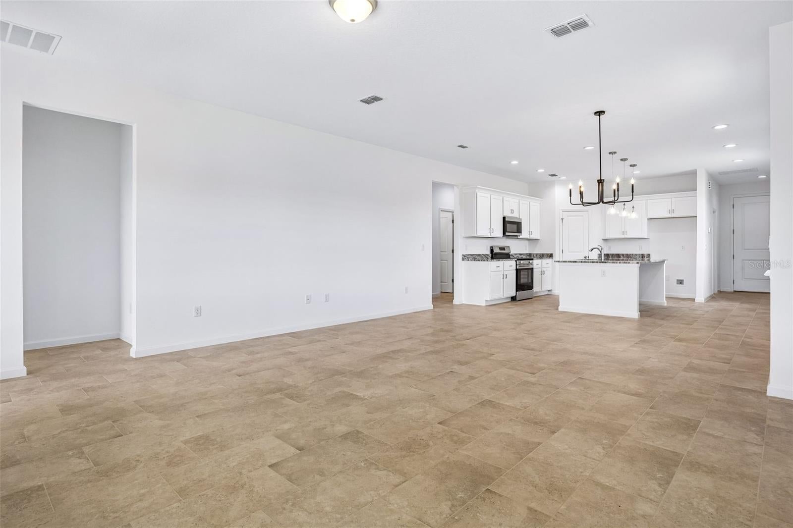 3780 WATERCLIFF CIRCLE