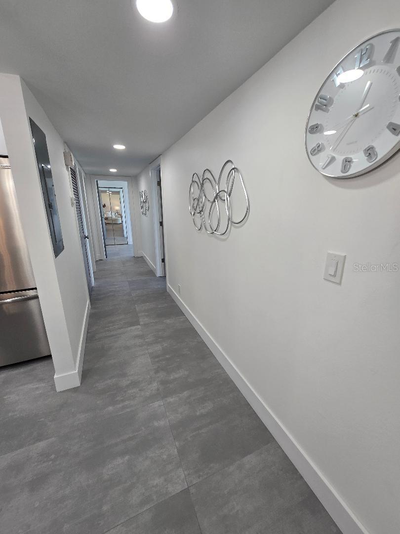 CONTINENTAL TOWERS INC CONDO - Residential