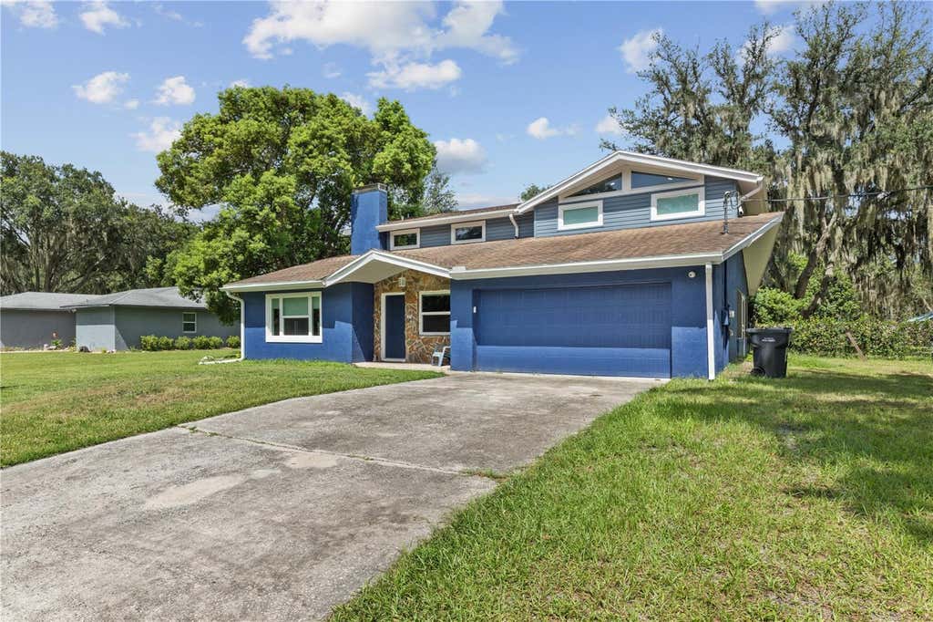 Photo of 4734 Monterey Drive, Winter Haven, FL 33880 (MLS # L4964145)