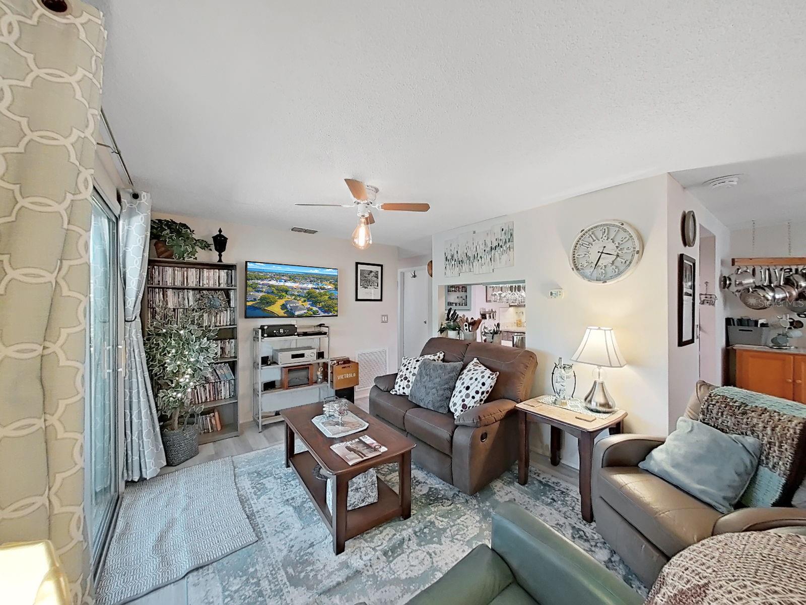 129 CAMPHOR CIRCLE C