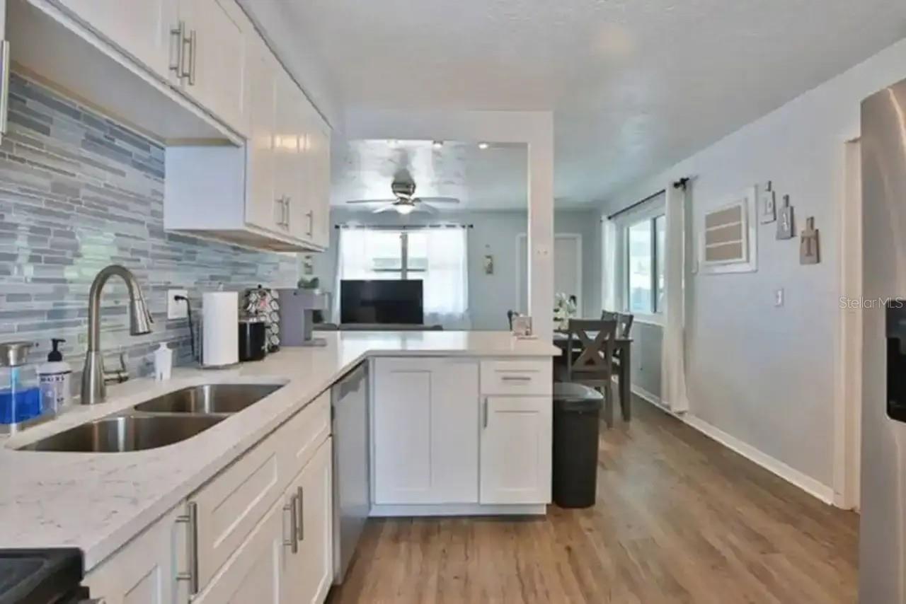 SARASOTA SPGS - Residential Lease