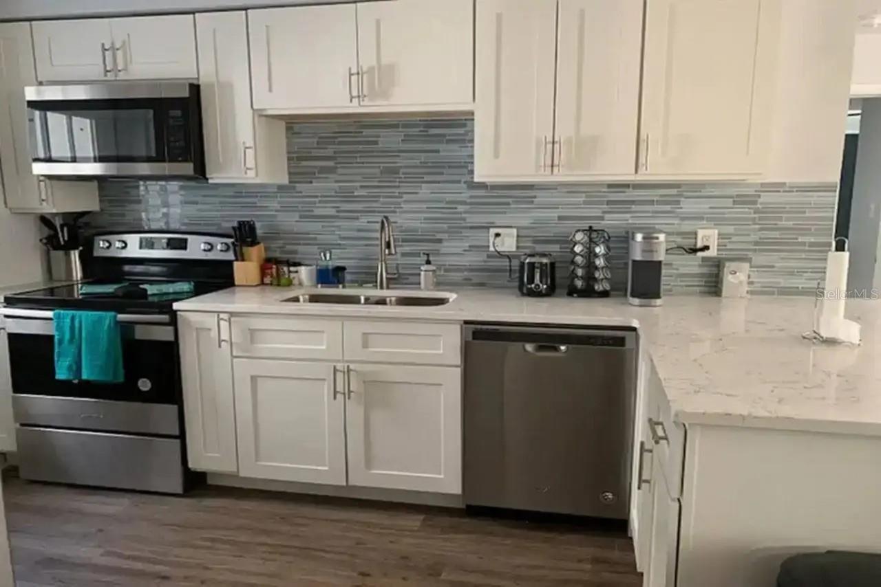 SARASOTA SPGS - Residential Lease