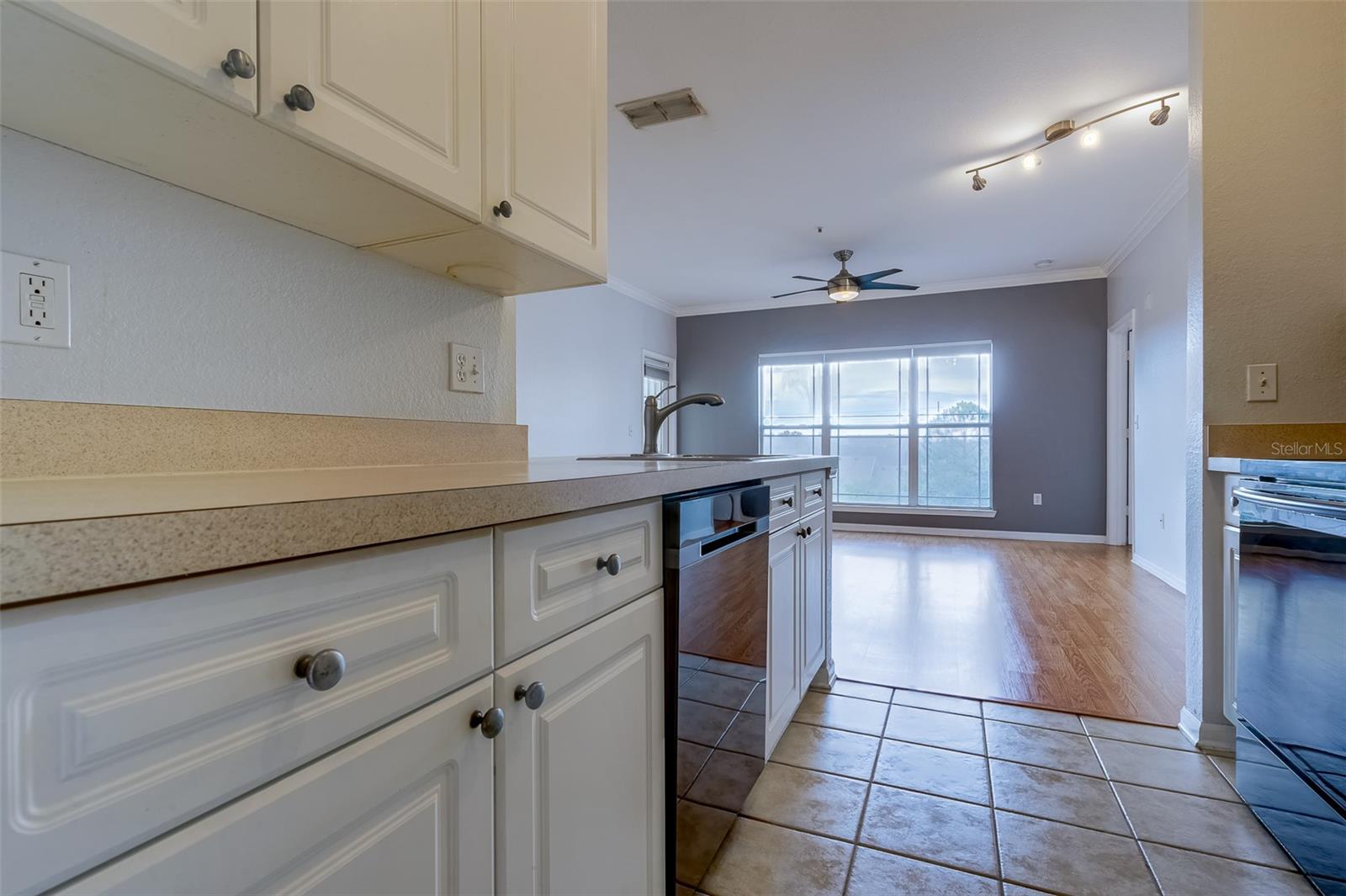 RESIDENCE AT RENAISSANCE - Residential