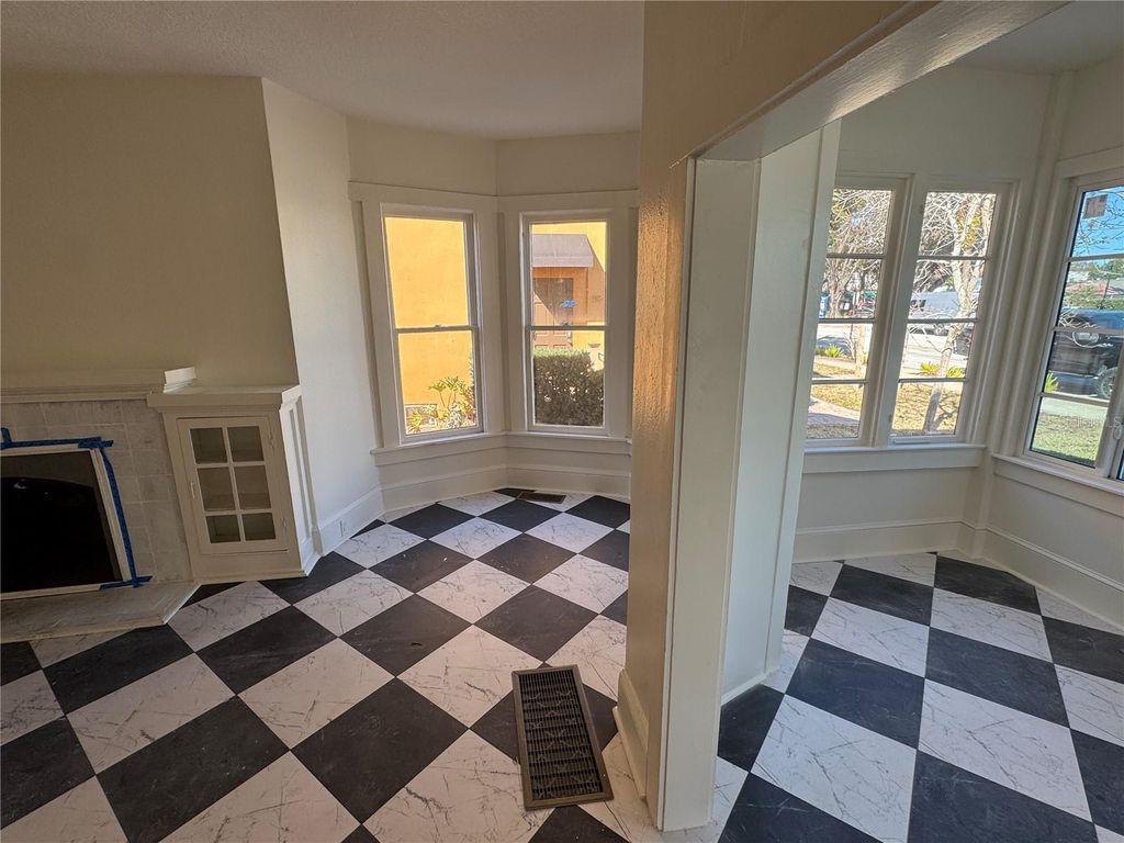 Photo of 114 Live Oak Street, New Smyrna Beach, FL 32168 (MLS # NS1087237)