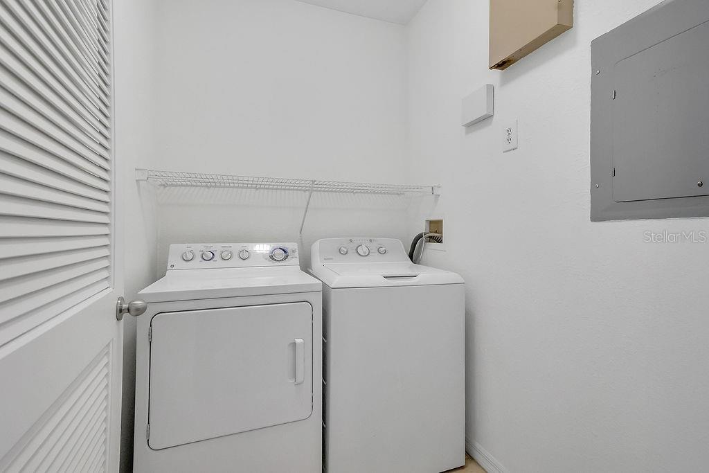 REGISTRY/MICHIGAN PARK CONDO - Residential