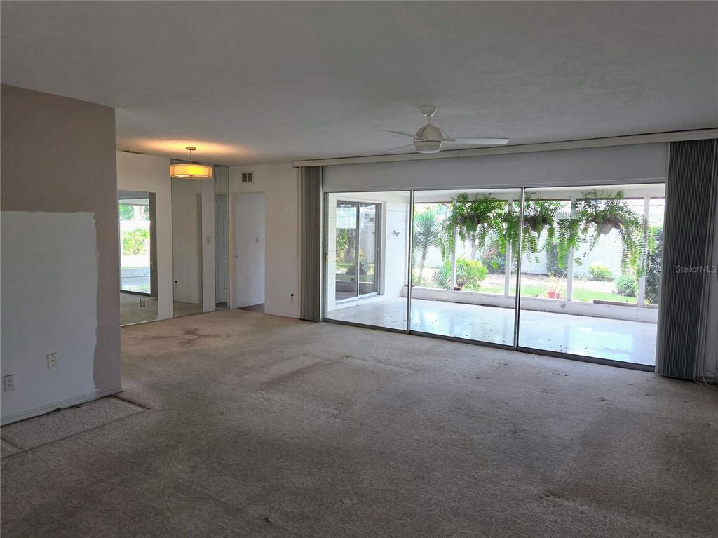 Photo of 5141 38th Street S, St Petersburg, FL 33711 (MLS # TB8442597)