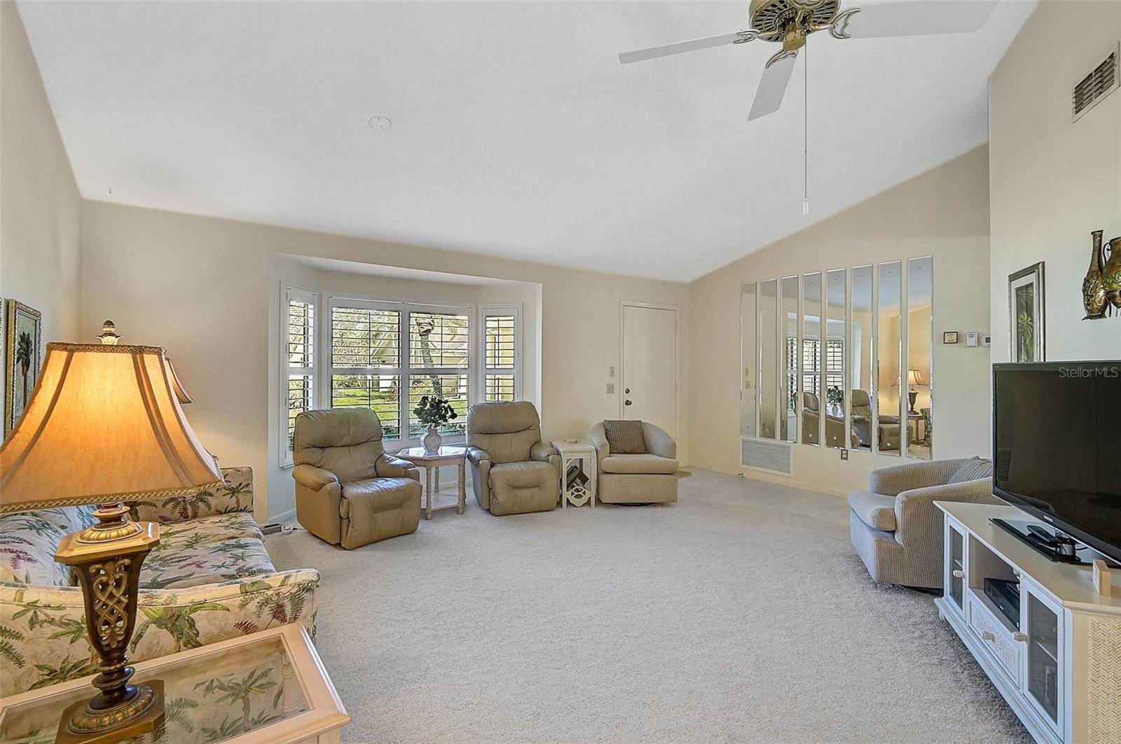 148 INLETS BOULEVARD 148