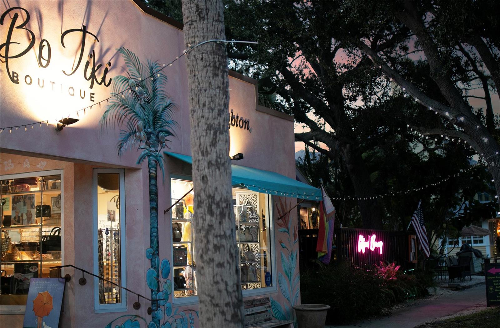 TOWN SHORES OF GULFPORT - Residential