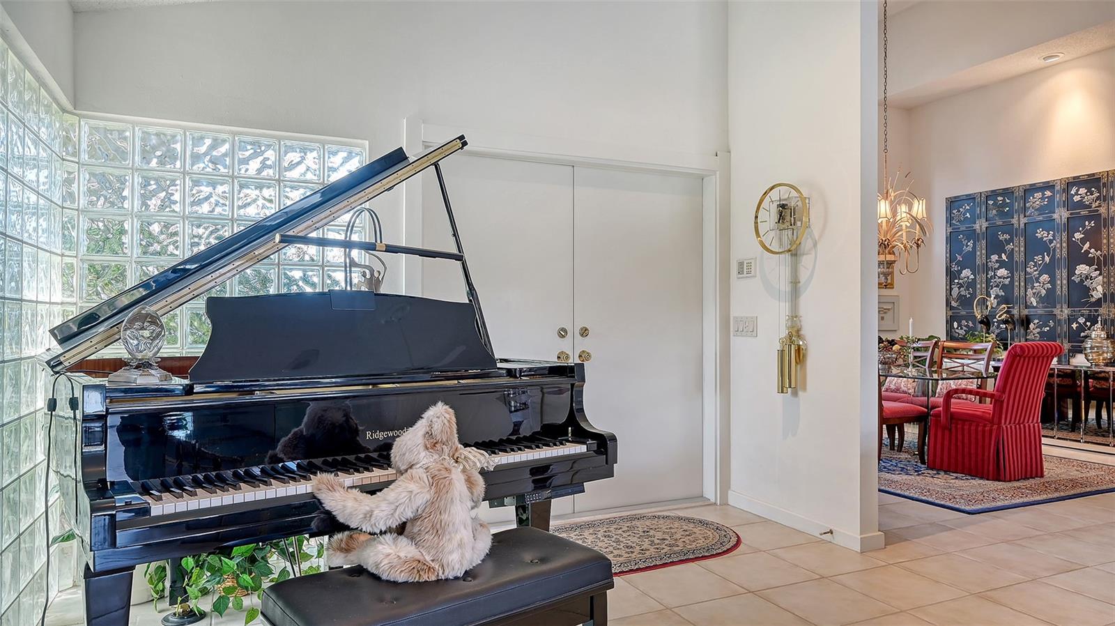 MISTY OAKS - Residential