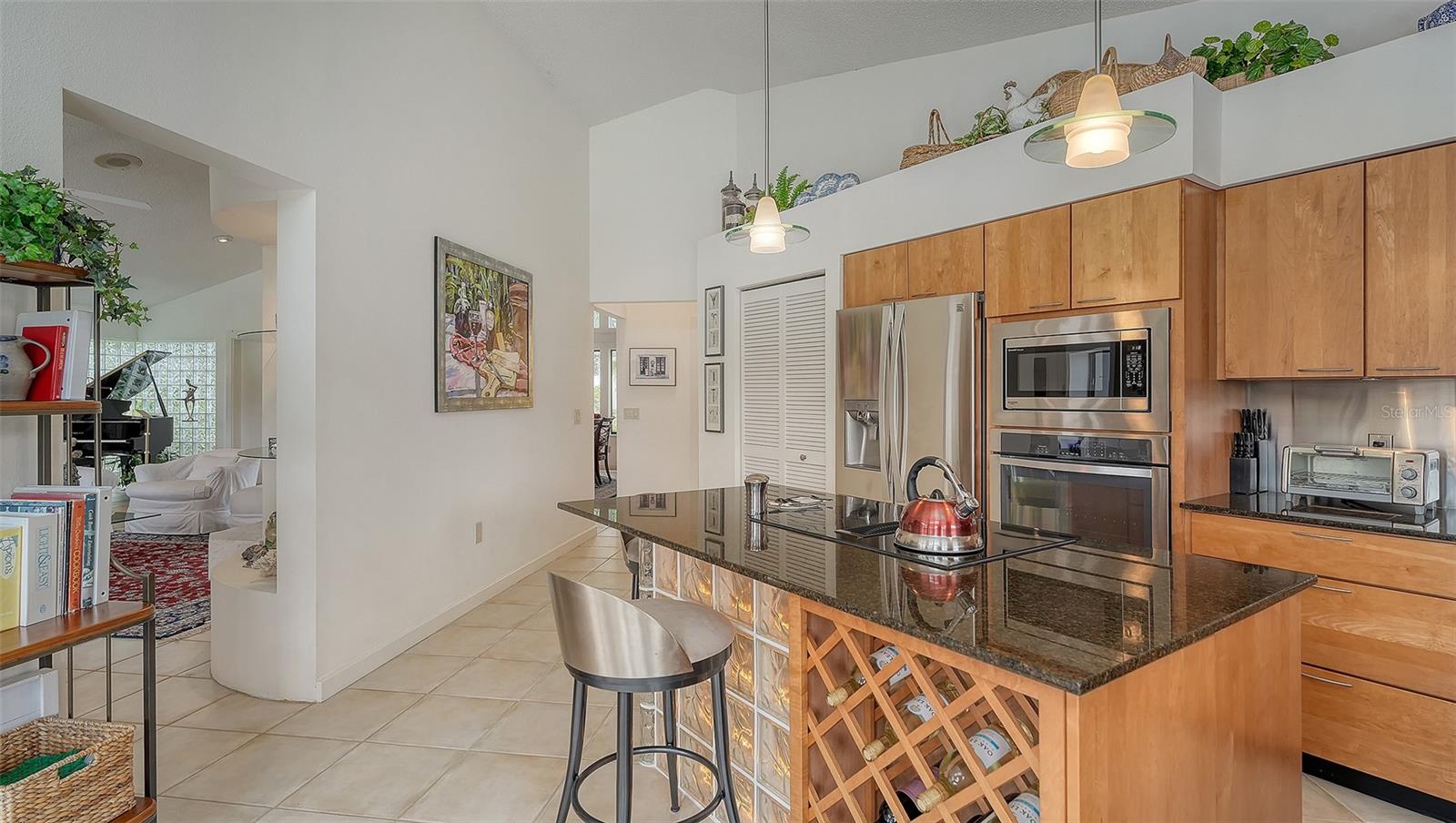 MISTY OAKS - Residential