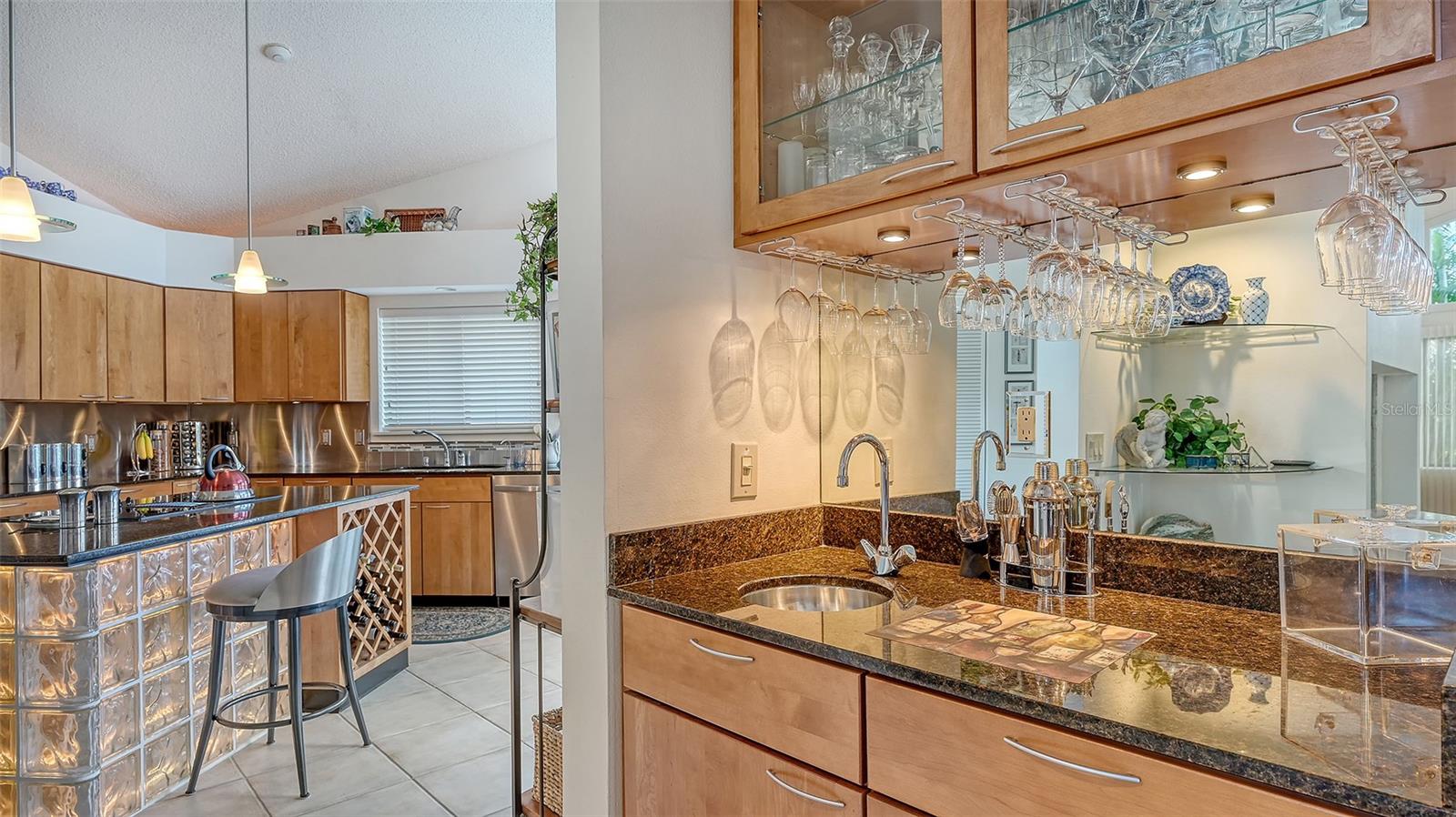 MISTY OAKS - Residential