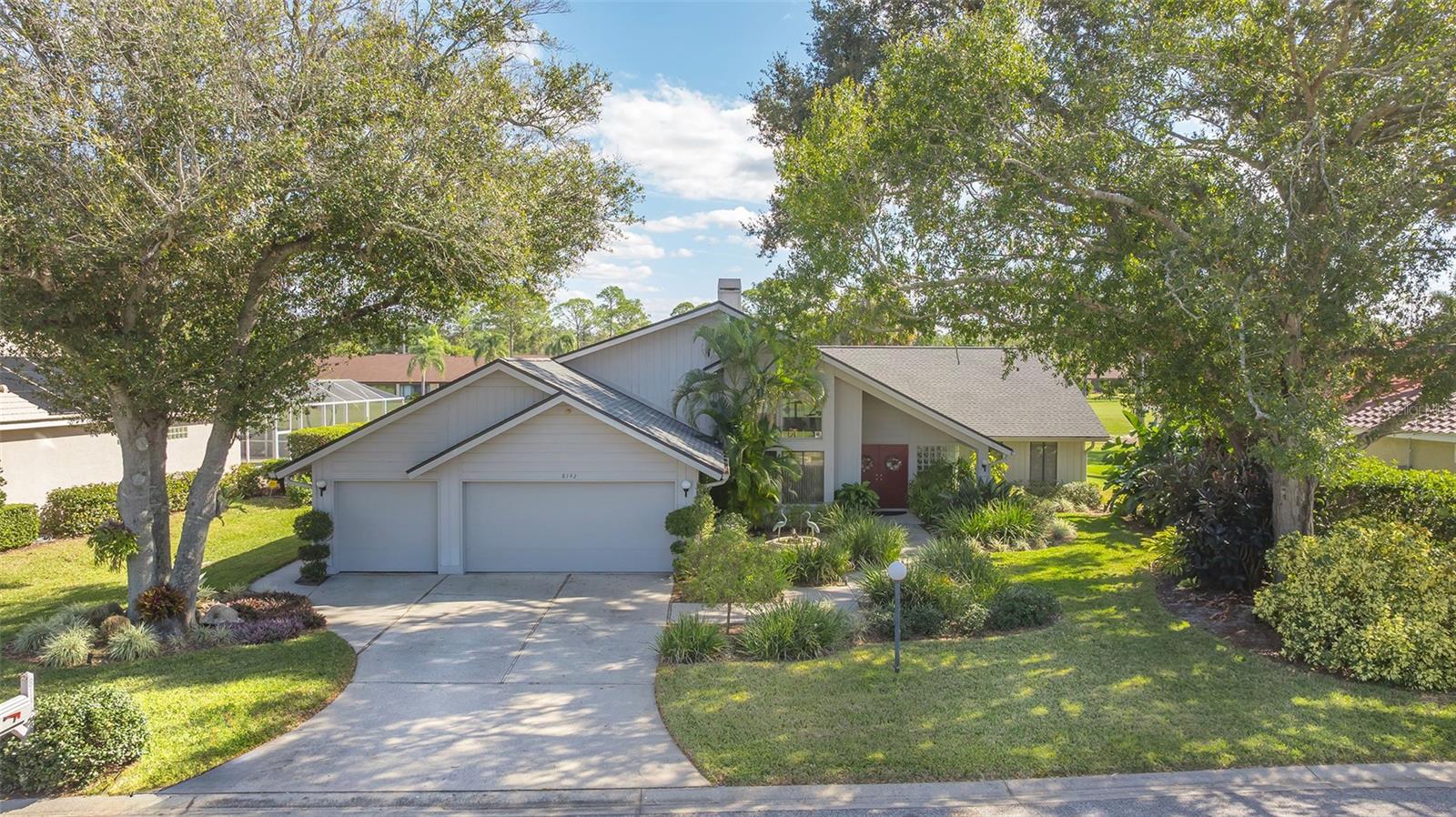 MISTY OAKS - Residential