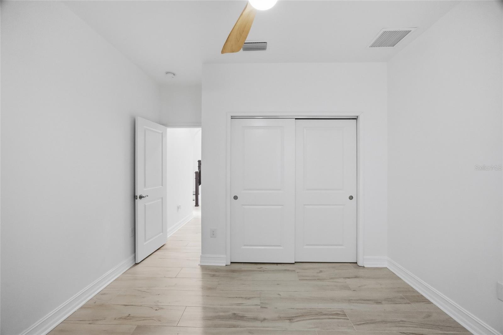 ESTANCIA - Residential