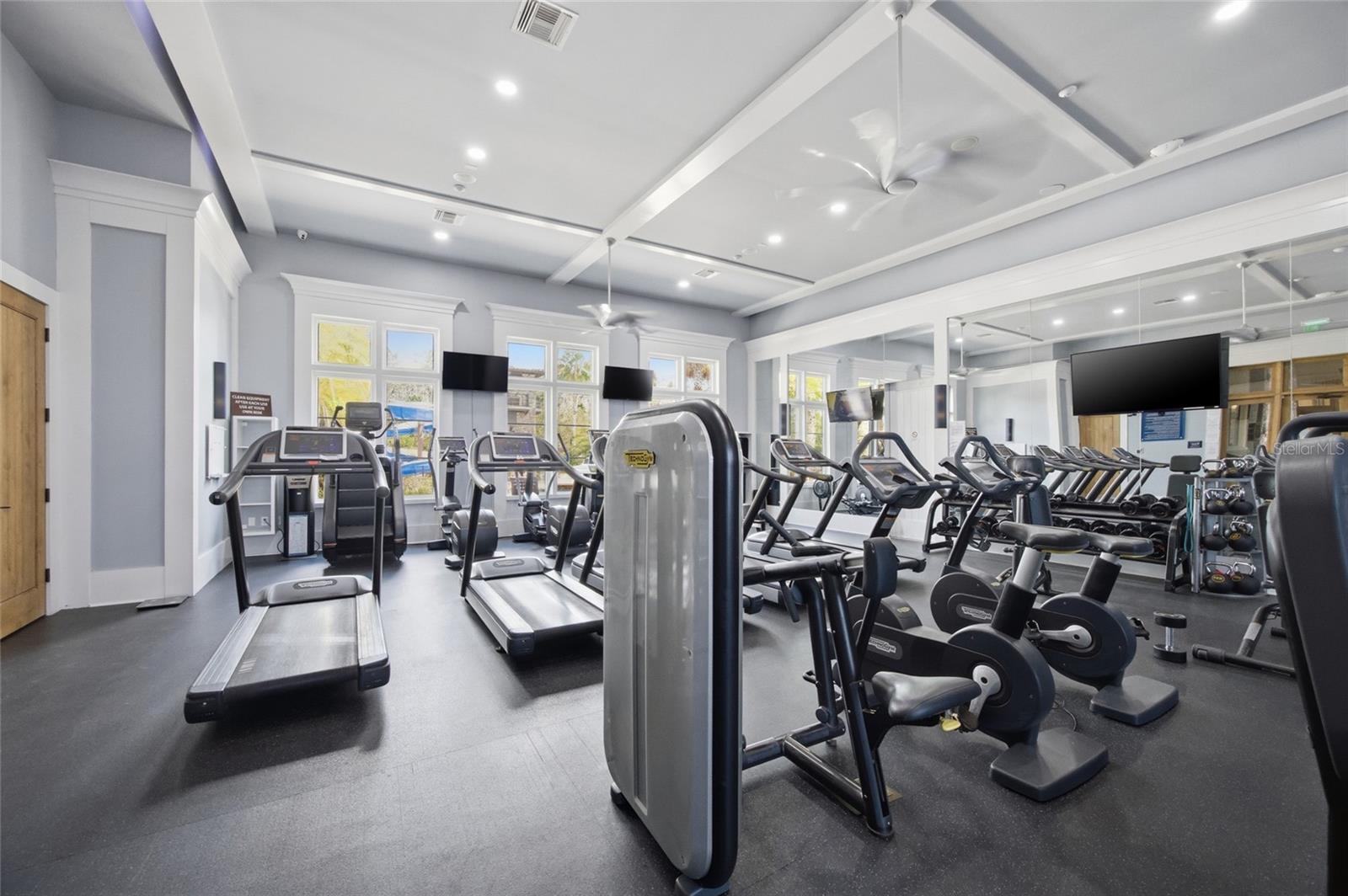 ESTANCIA - Residential