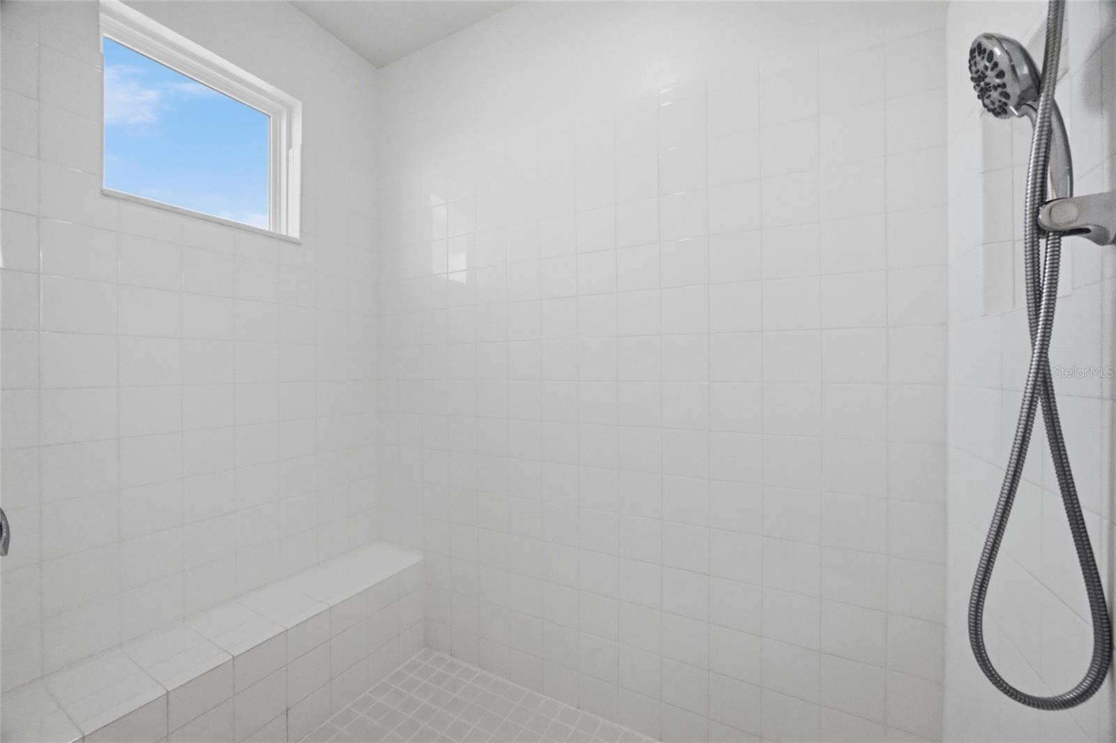 ESTANCIA - Residential