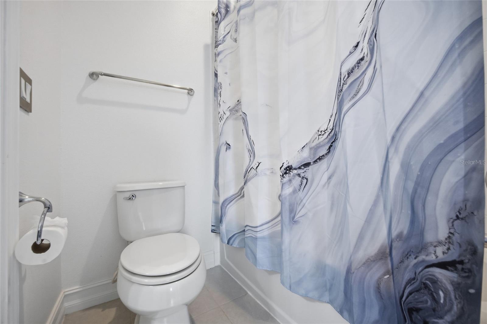 ESTANCIA - Residential