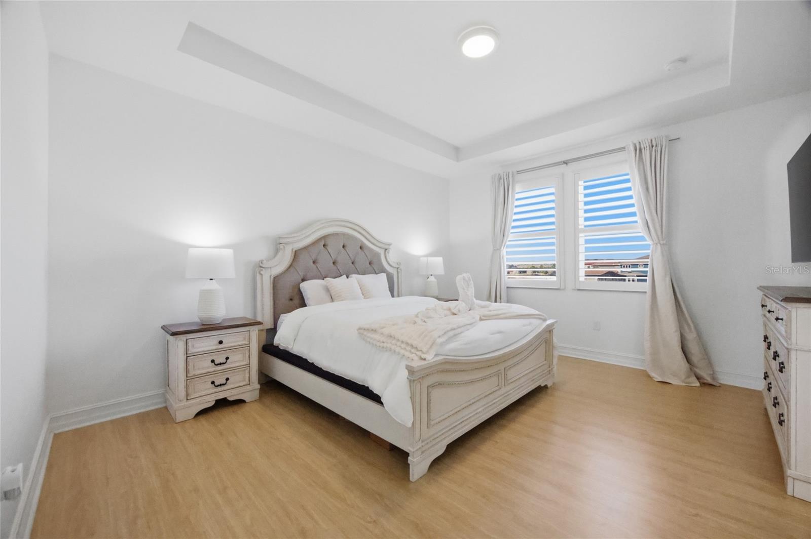 ESTANCIA - Residential