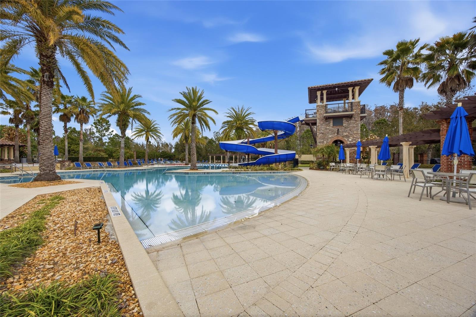 ESTANCIA - Residential