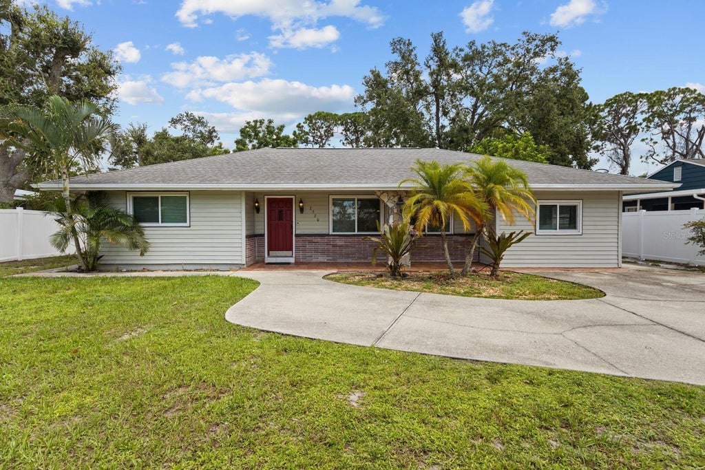 Photo of 2520 E Milmar Drive, Sarasota, FL 34237 (MLS # A4705759)