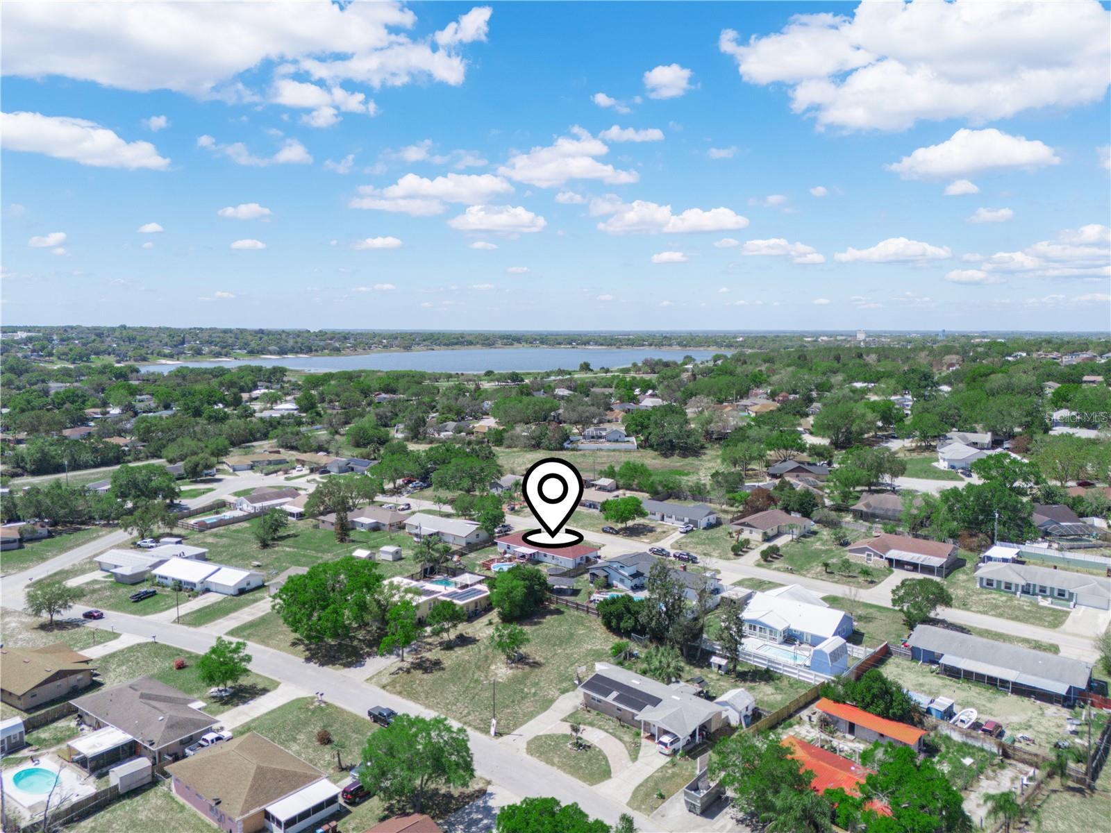 WOODLAND HILLS - Residential