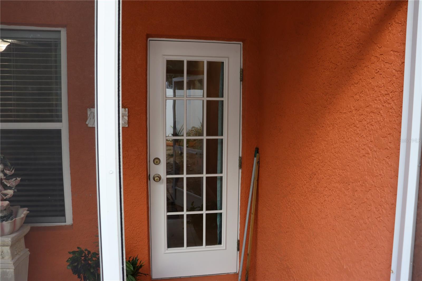 LAS VILLAS AT KENILWORTH - Residential