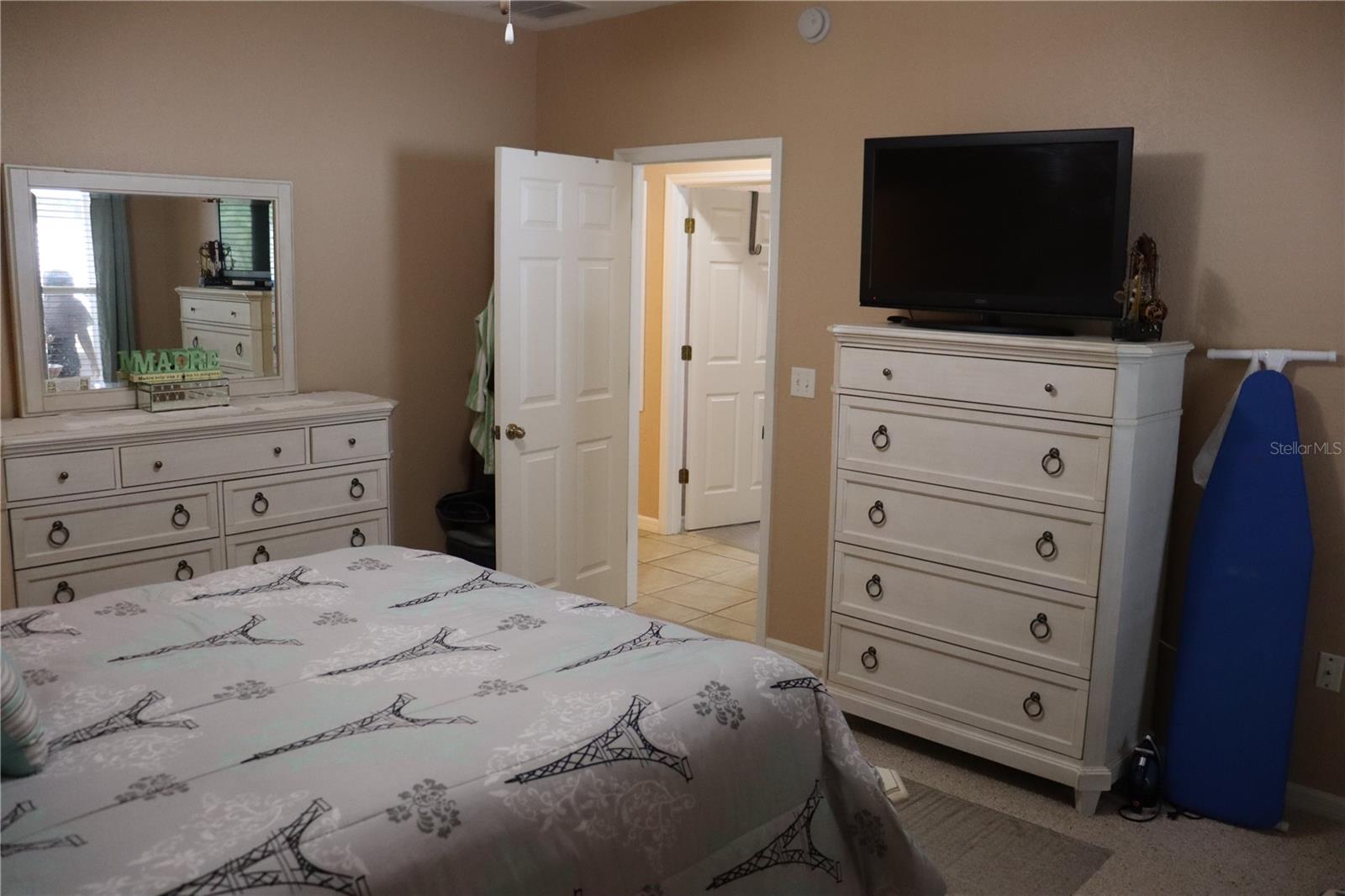 LAS VILLAS AT KENILWORTH - Residential