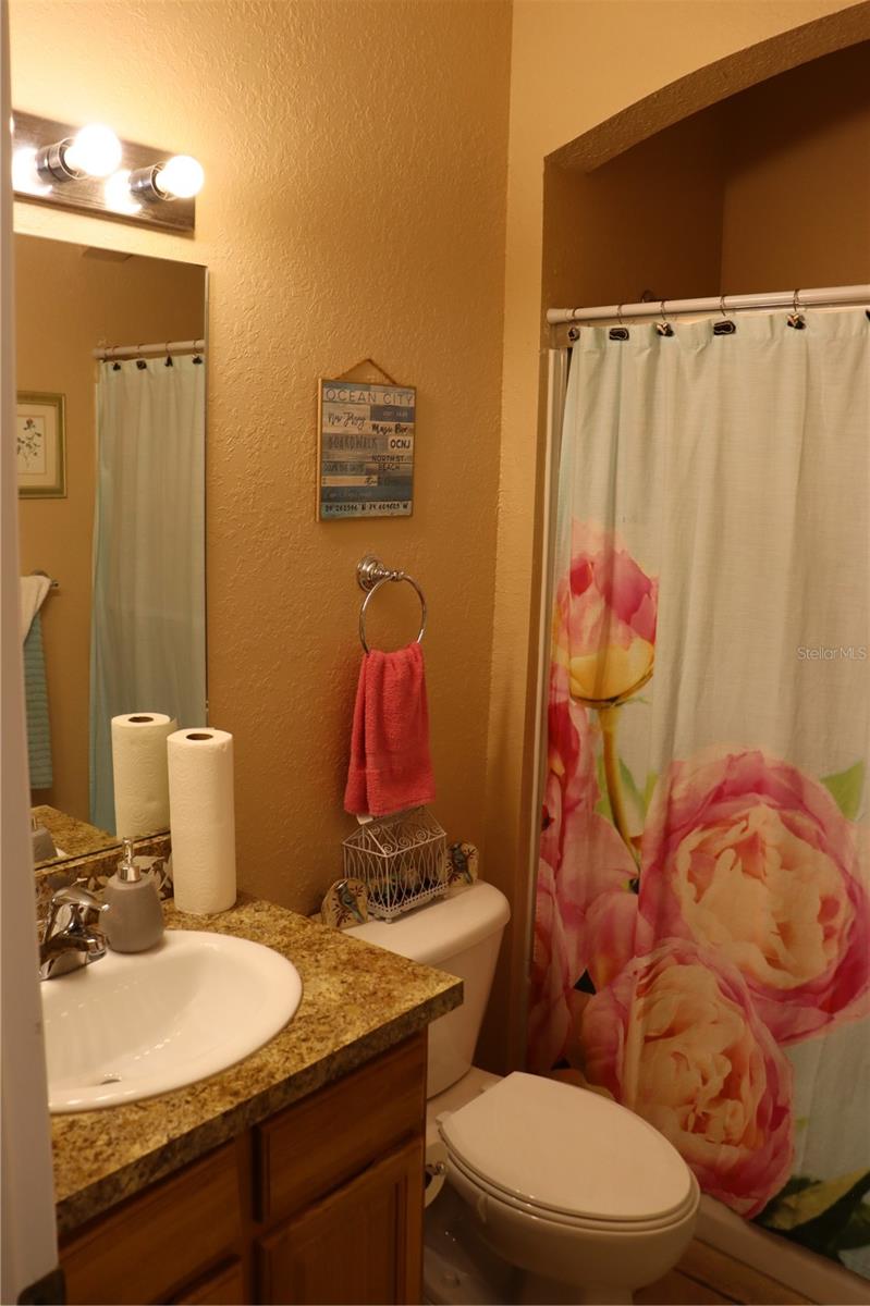 LAS VILLAS AT KENILWORTH - Residential