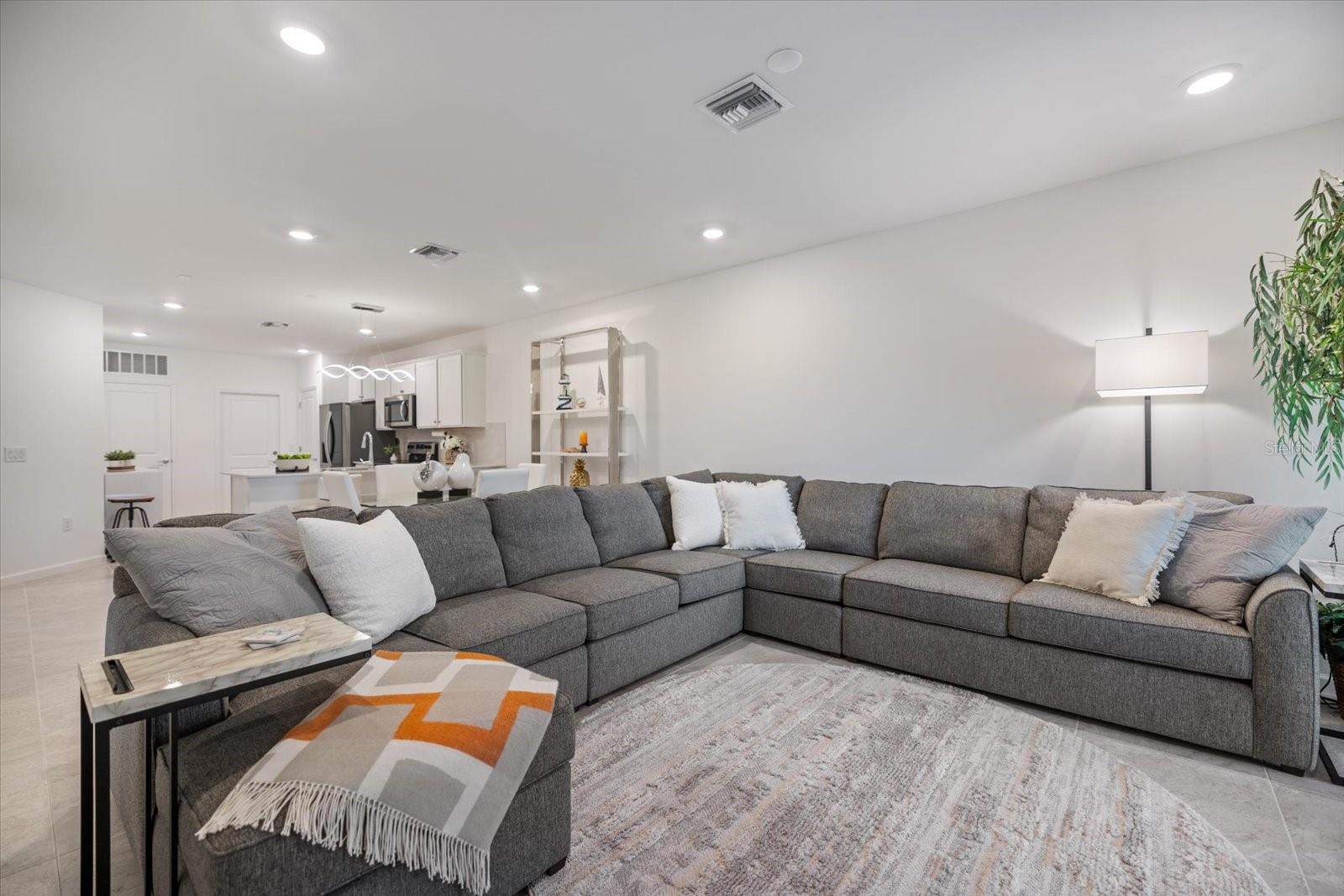 AVANTI AT WATERSIDE - Residential