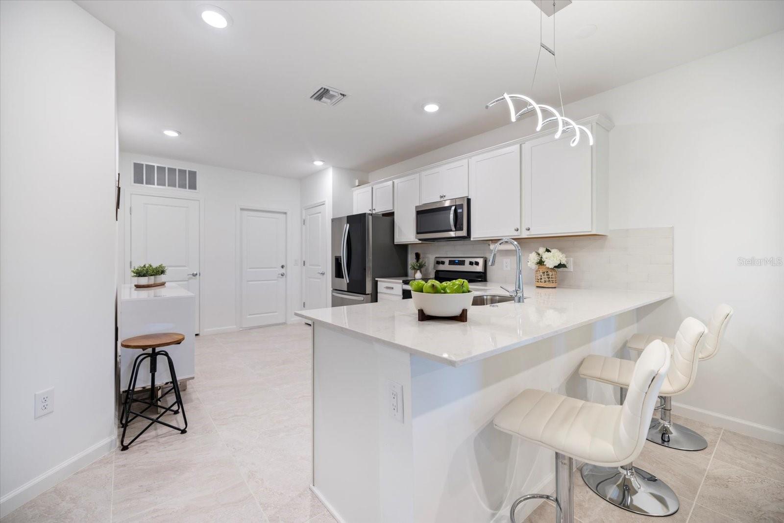 AVANTI AT WATERSIDE - Residential