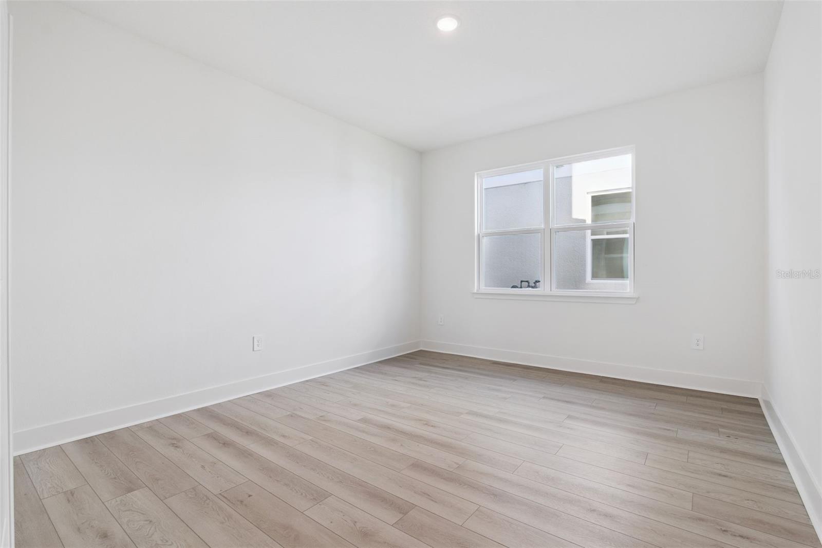 815 EMERALD GROVE DRIVE