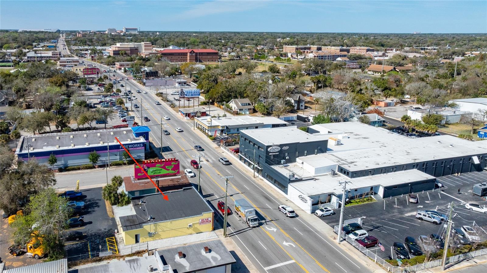 HODGMANS DAYTONA - Commercial Sale