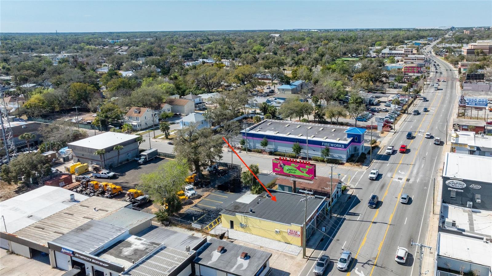 HODGMANS DAYTONA - Commercial Sale