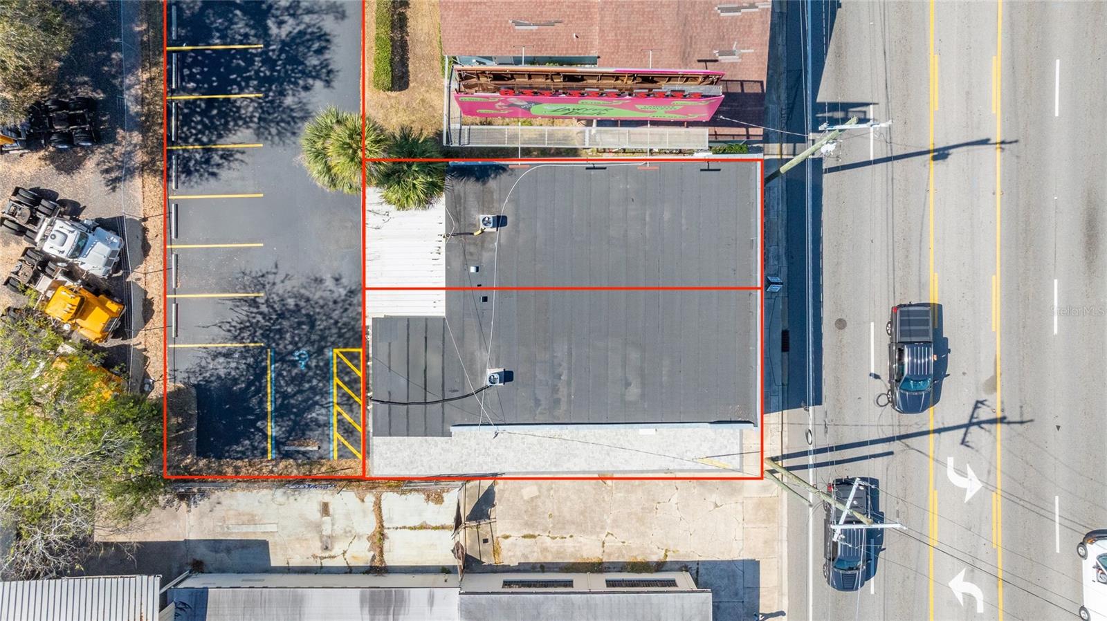 HODGMANS DAYTONA - Commercial Sale