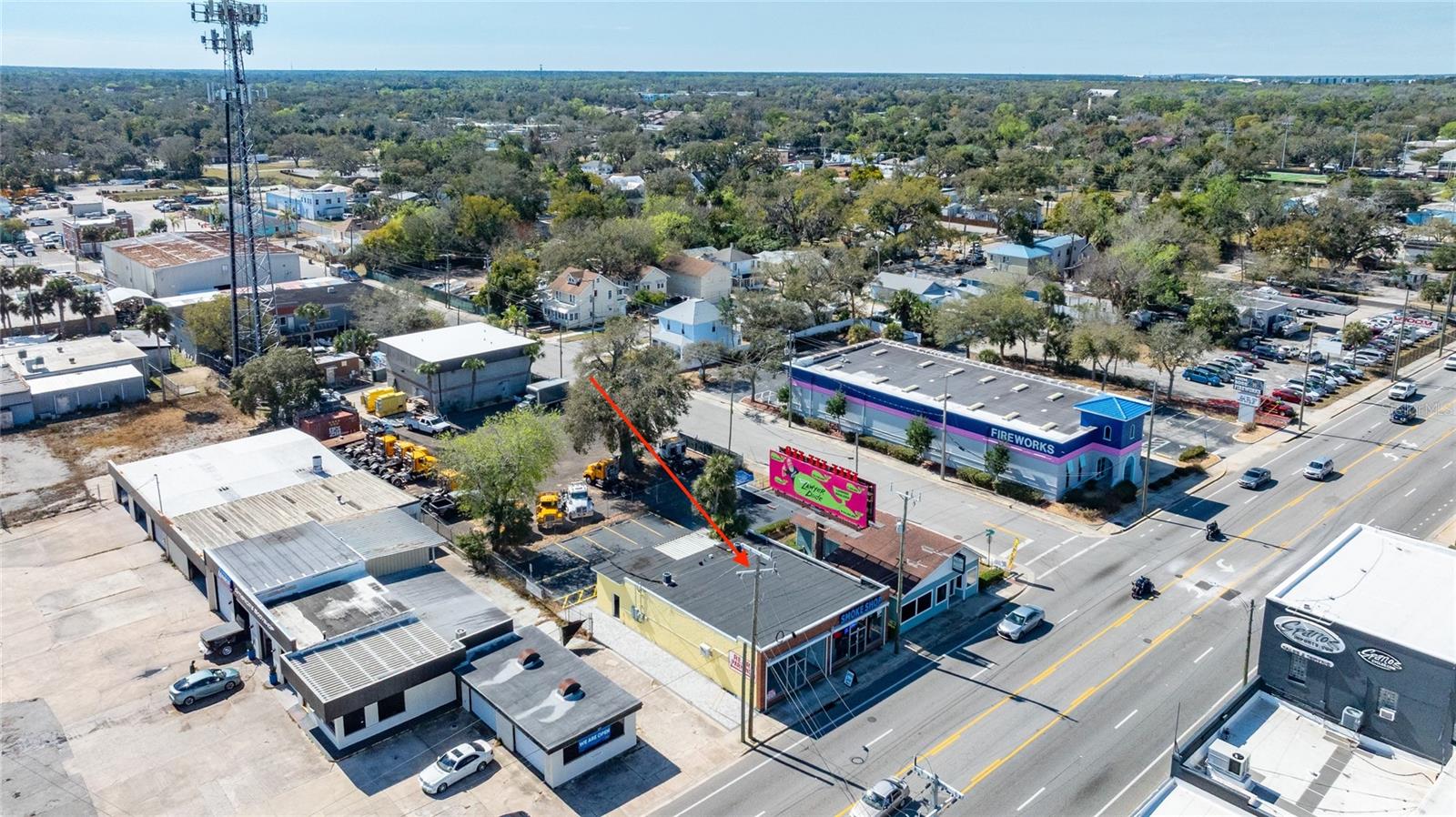 HODGMANS DAYTONA - Commercial Sale