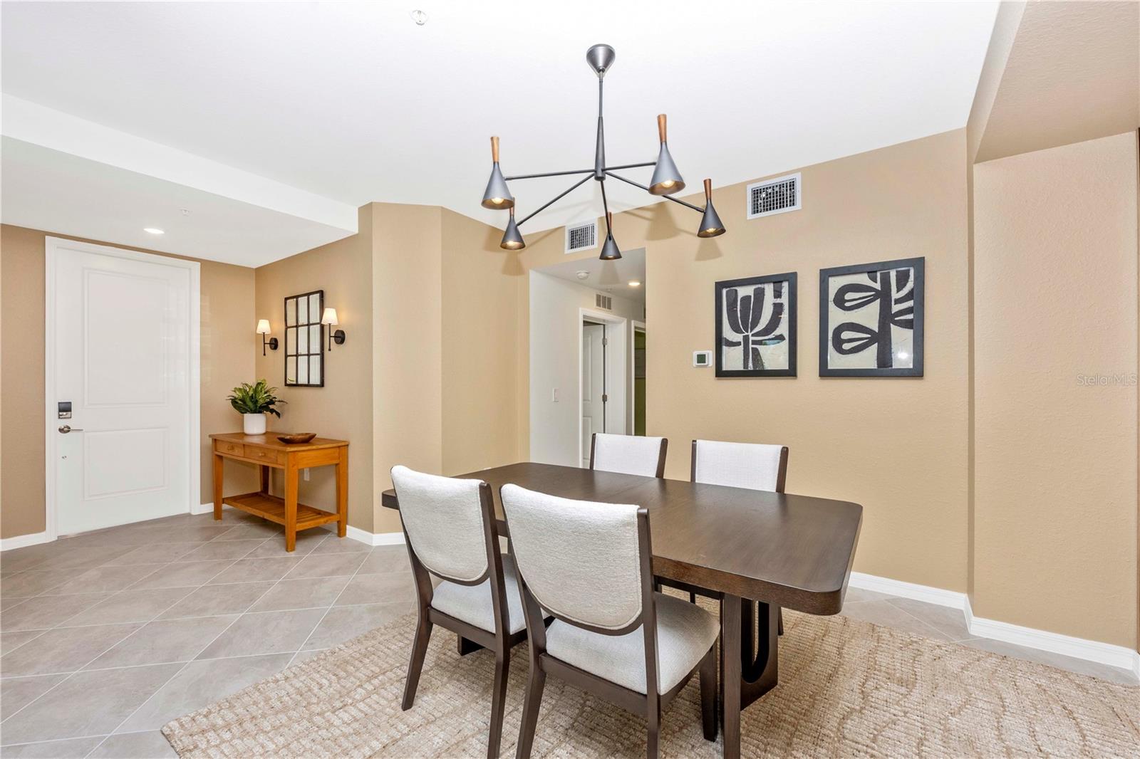 WELLEN PARK GOLF & COUNTRY CLUB - Residential Lease