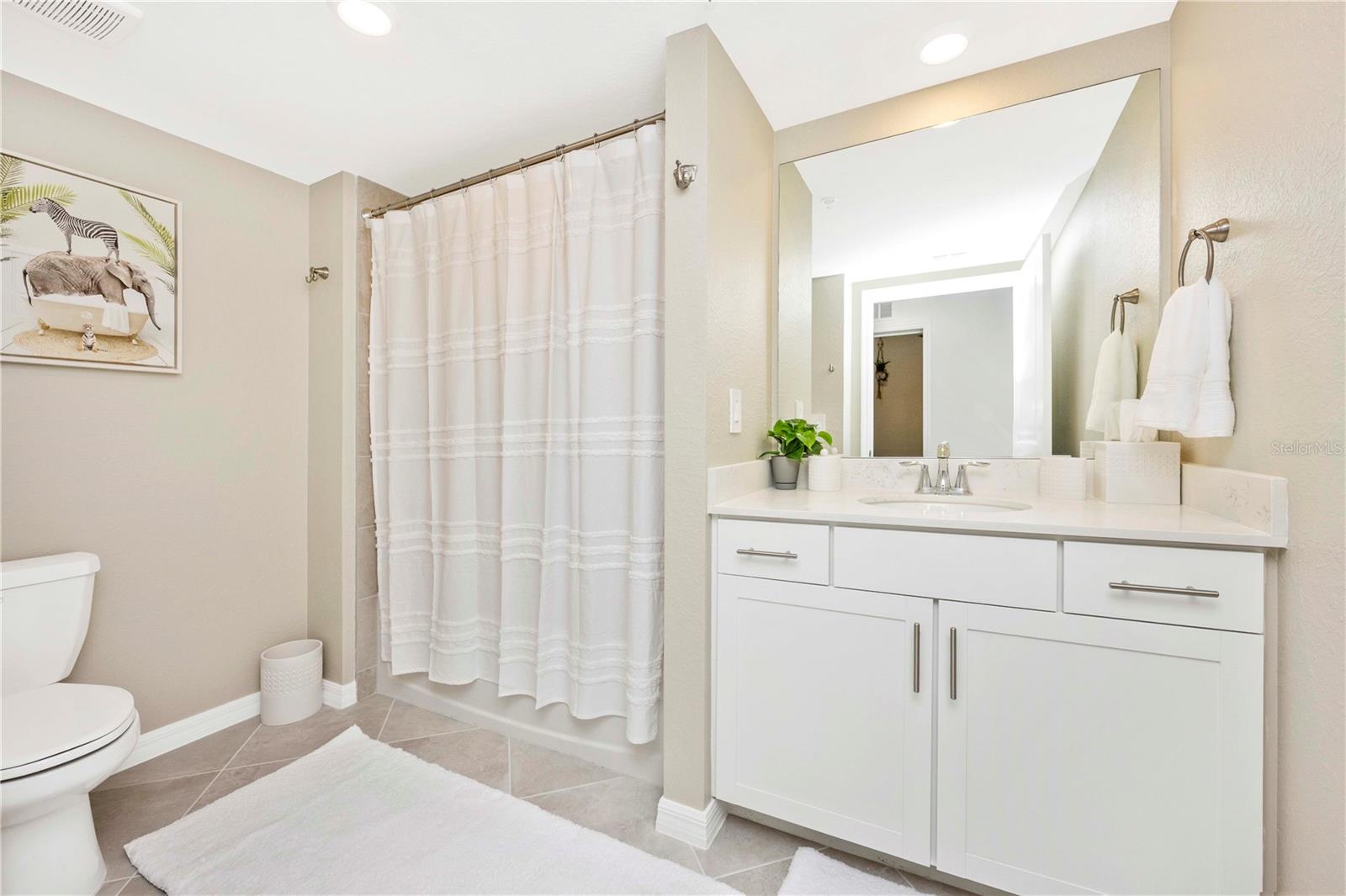 WELLEN PARK GOLF & COUNTRY CLUB - Residential Lease