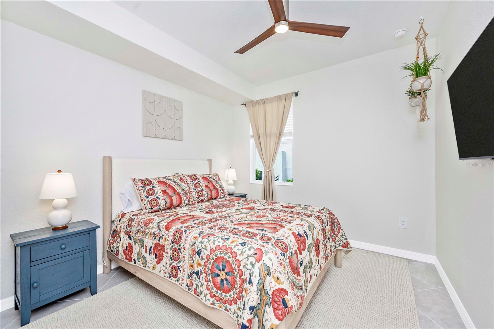WELLEN PARK GOLF & COUNTRY CLUB - Residential Lease