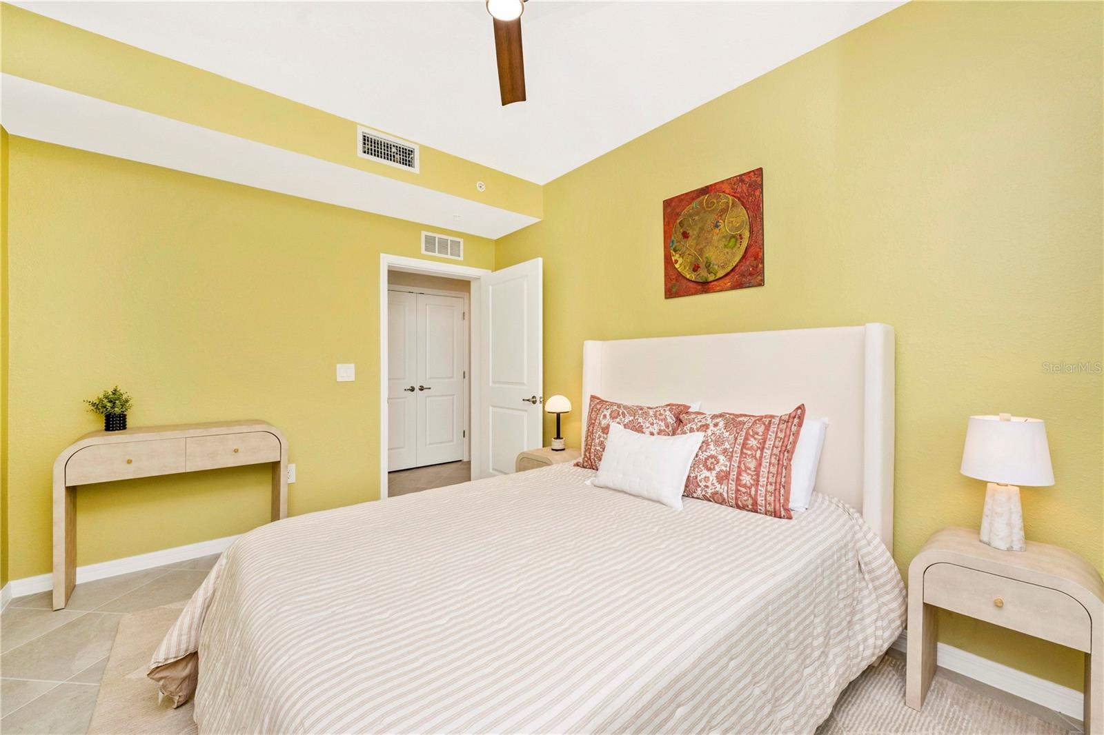 WELLEN PARK GOLF & COUNTRY CLUB - Residential Lease